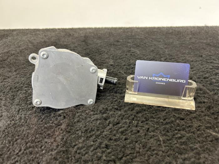 Gebruikte Vacuumpomp Rembekrachtiging Audi TT Roadster (FV9/FVR) 2.5 RS Turbo 20V Quattro Prijs € 90,00 Inclusief btw aangeboden door Van Kronenburg Engines
