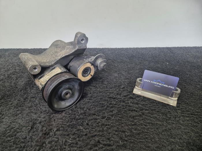 Gebruikte Servopomp Fiat Ducato (250) 2.3 D 180 Multijet Prijs € 50,00 Inclusief btw aangeboden door Van Kronenburg Engines
