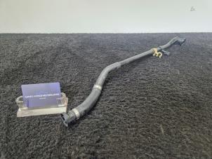 Gebruikte Slang (diversen) Jaguar XF (CC9) 5.0 XF-R V8 S/C 32V Prijs € 40,00 Inclusief btw aangeboden door Van Kronenburg Engines