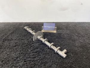 Gebruikte Nokkenas BMW 3 serie (F30) 320i 2.0 16V Prijs € 250,00 Inclusief btw aangeboden door Van Kronenburg Engines