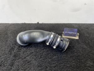 Nieuwe Intercooler Buis Mercedes C Sportcoupé (C203) 1.8 C-180K 16V Prijs € 90,75 Inclusief btw aangeboden door Van Kronenburg Engines