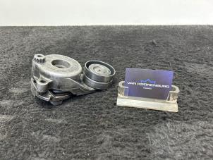 Gebruikte Spanrol Multiriem Mercedes ML II (164/4JG) 3.0 ML-350 CDI BlueTec 4-Matic V6 24V Prijs € 24,95 Inclusief btw aangeboden door Van Kronenburg Engines