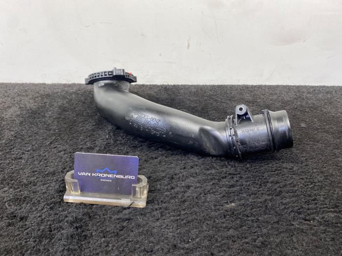 Gebruikte Intercooler Buis Mercedes Vito (639.6) 2.2 113 CDI 16V Euro 5 Prijs € 22,51 Inclusief btw aangeboden door Van Kronenburg Engines