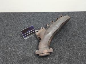 Gebruikte Uitlaatspruitstuk Mercedes E (W124) 3.2 320 E 24V Prijs € 75,00 Inclusief btw aangeboden door Van Kronenburg Engines