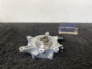 Gebruikte Vacuumpomp (Benzine) Mercedes CLS AMG (C218) 5.5 63 AMG V8 32V Performance package Prijs € 79,94 Inclusief btw aangeboden door Van Kronenburg Engines