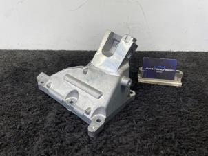 Gebruikte Motorrubber Mercedes SL AMG (R231) 5.5 63 AMG V8 32V Prijs € 199,95 Inclusief btw aangeboden door Van Kronenburg Engines