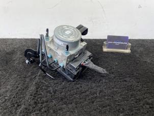 Gebruikte ABS Pomp BMW 2 serie (F22) M240i 3.0 24V Prijs € 199,95 Inclusief btw aangeboden door Van Kronenburg Engines