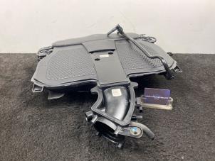 Gebruikte Inlaatspruitstuk Mercedes E (W212) E-350 CGI V6 24V BlueEfficiency 4-Matic Prijs € 250,00 Inclusief btw aangeboden door Van Kronenburg Engines