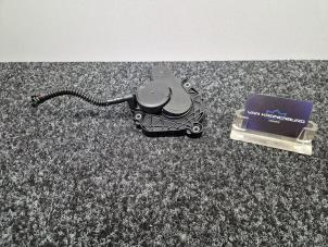 Gebruikte Carterventilatie Mercedes ML III AMG (166) 5.5 ML-63 AMG V8 32V Biturbo Prijs € 30,00 Inclusief btw aangeboden door Van Kronenburg Engines