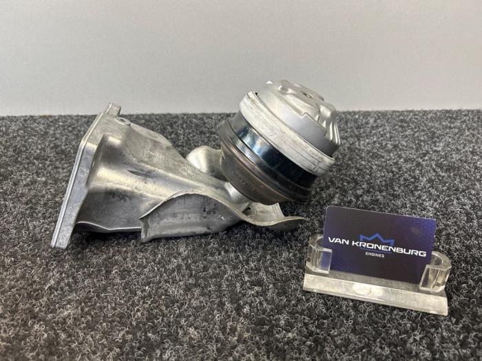 Gebruikte Motorrubber Mercedes S (W220) 5.8 S-600L V12 36V Prijs € 99,95 Inclusief btw aangeboden door Van Kronenburg Engines