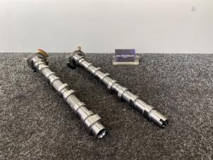 Gebruikte Nokkenas set Mercedes C (W204) 2.0 C-200 Turbo 16V Prijs € 399,95 Inclusief btw aangeboden door Van Kronenburg Engines