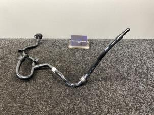 Nieuwe Leiding (diversen) Mercedes C-Klasse AMG (W206) C-63S E-Performance AMG 2.0 Turbo 4-Matic+ Prijs € 50,00 Inclusief btw aangeboden door Van Kronenburg Engines