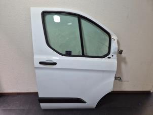 Gebruikte Portier 2Deurs rechts Ford Tourneo Custom 2.0 TDCi 16V Eco Blue 130 Prijs € 786,50 Inclusief btw aangeboden door Van Kronenburg Engines