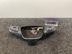 Nieuwe Radiobediening Stuur Ford Transit Custom 2.0 TDCi 16V Eco Blue 130 Prijs € 121,00 Inclusief btw aangeboden door Van Kronenburg Engines