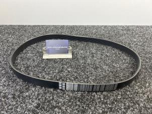 Gebruikte V Snaar Mercedes C-Klasse AMG (W206) C-43 AMG 2.0 Turbo 4-Matic+ Prijs € 39,95 Inclusief btw aangeboden door Van Kronenburg Engines