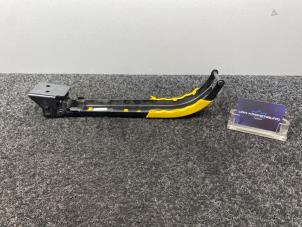 Gebruikte Achterklep Scharnier Ford Transit Custom 2.0 TDCi 16V Eco Blue 130 Prijs € 59,96 Inclusief btw aangeboden door Van Kronenburg Engines