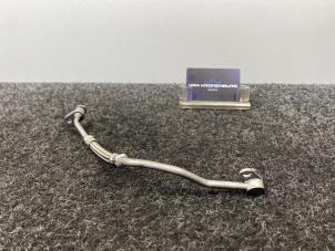 Gebruikte Oliedruk Leiding Mercedes SL AMG (R231) 5.5 63 AMG V8 32V Prijs € 29,95 Inclusief btw aangeboden door Van Kronenburg Engines