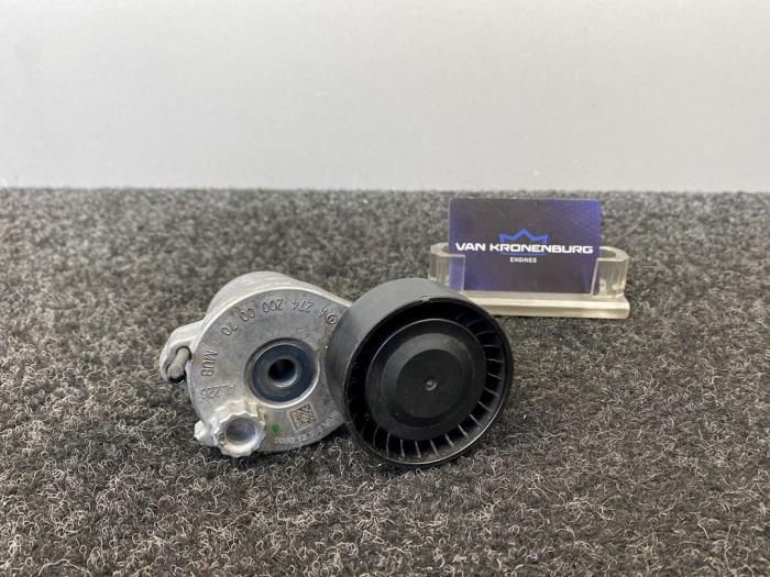 Gebruikte Spanrol Multiriem Mercedes C (W205) C-200 2.0 CGI 4-Matic 16V Prijs € 30,00 Inclusief btw aangeboden door Van Kronenburg Engines