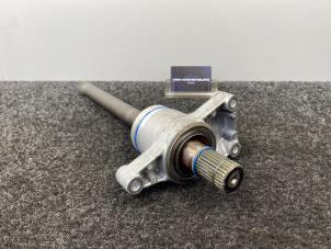 Gebruikte Tussenas Ford Explorer (CX740) Extended Range AWD 79 kWh Prijs € 649,95 Inclusief btw aangeboden door Van Kronenburg Engines