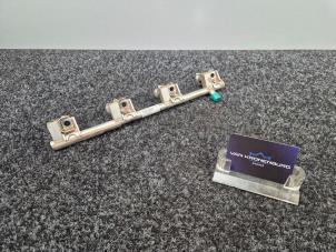 Gebruikte Injector brug Jaguar F-type 5.0 S V8 R 32V AWD Prijs € 99,95 Inclusief btw aangeboden door Van Kronenburg Engines