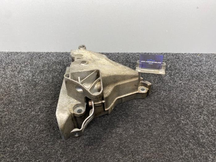 Gebruikte Motorsteun Volkswagen Golf VII (AUA) 1.4 TSI 16V Prijs € 14,96 Inclusief btw aangeboden door Van Kronenburg Engines