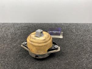 Gebruikte Motorsteun Mercedes ML III AMG (166) 5.5 ML-63 AMG V8 32V Biturbo Prijs € 149,96 Inclusief btw aangeboden door Van Kronenburg Engines