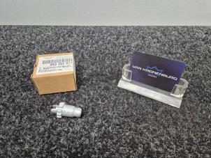 Nieuwe Diversen Porsche 911 (993) 3.6 Carrera 4 Prijs € 9,95 Inclusief btw aangeboden door Van Kronenburg Engines