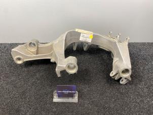 Gebruikte Subframe Porsche 911 (996) 3.6 Carrera 4 24V Prijs € 199,95 Inclusief btw aangeboden door Van Kronenburg Engines