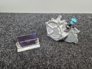 Gebruikte Videpomp (Diesel) Volkswagen Passat Variant (3G5) 2.0 TDI 16V 150 Prijs € 75,00 Inclusief btw aangeboden door Van Kronenburg Engines