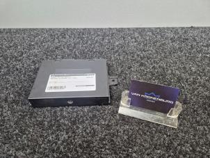 Gebruikte Module keyless vehicle Mercedes GL (X164) 4.0 GL 450 CDI V8 32V Prijs € 85,00 Inclusief btw aangeboden door Van Kronenburg Engines