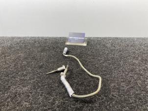 Gebruikte Uitlaat temperatuursensor Volkswagen Tiguan (CT1) 2.0 TDI 4Motion Prijs € 34,94 Inclusief btw aangeboden door Van Kronenburg Engines