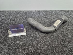 Gebruikte Radiateurslang BMW 5 serie (F10) 535i 24V TwinPower Turbo Prijs € 29,95 Inclusief btw aangeboden door Van Kronenburg Engines