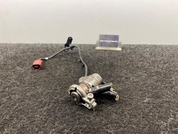 Gebruikte Adblue injector Volkswagen Golf VIII (CD1) 2.0 TDI 16V 4Motion Prijs € 114,95 Inclusief btw aangeboden door Van Kronenburg Engines