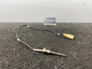 Gebruikte Uitlaat temperatuursensor Volkswagen Tiguan (CT1) 2.0 TDI 4Motion Prijs € 40,00 Inclusief btw aangeboden door Van Kronenburg Engines