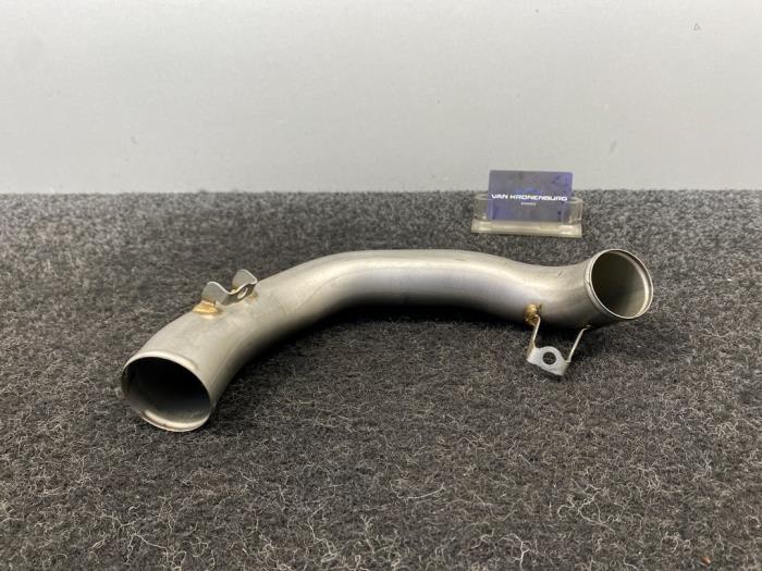 Gebruikte Intercooler Buis Mercedes G AMG (463) 5.5 G 63 AMG V8 32V Prijs € 50,00 Inclusief btw aangeboden door Van Kronenburg Engines