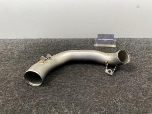 Gebruikte Intercooler Buis Mercedes G AMG (463) 5.5 G 63 AMG V8 32V Prijs € 50,00 Inclusief btw aangeboden door Van Kronenburg Engines