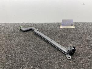 Gebruikte Carterventilatie Mercedes GLS AMG (X166) 5.5 63 AMG V8 32V 4-Matic Prijs € 40,00 Inclusief btw aangeboden door Van Kronenburg Engines