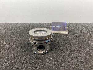 Nieuwe Zuiger Landrover Range Rover Evoque (LVJ/LVS) 2.2 eD4 16V 5-drs. Prijs € 99,99 Inclusief btw aangeboden door Van Kronenburg Engines