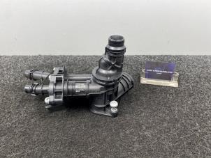 Gebruikte Thermostaathuis Volkswagen Golf VIII (CD1) 2.0 TDI BlueMotion 16V Prijs € 49,95 Inclusief btw aangeboden door Van Kronenburg Engines