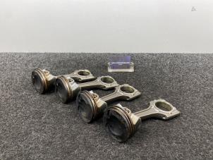 Gebruikte Zuiger Volkswagen Golf VII (AUA) 2.0 GTI 16V Prijs € 174,95 Inclusief btw aangeboden door Van Kronenburg Engines