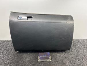 Gebruikte Dashboardkastje Mercedes GLS AMG (X166) 5.5 63 AMG V8 32V 4-Matic Prijs € 124,94 Inclusief btw aangeboden door Van Kronenburg Engines