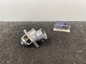 Gebruikte Thermostaat Mercedes E (C207) E-350 CGI V6 24V Prijs € 24,95 Inclusief btw aangeboden door Van Kronenburg Engines