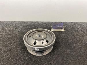 Gebruikte Krukas Poelie Porsche Macan (95B) 3.0 V6 24V S Prijs € 179,95 Inclusief btw aangeboden door Van Kronenburg Engines