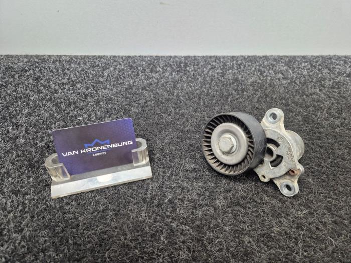 Gebruikte Spanner multiriem Audi RS 4 Avant (B9) 2.9 V6 TFSI 24V Prijs € 30,00 Inclusief btw aangeboden door Van Kronenburg Engines