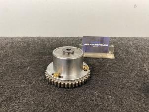 Gebruikte Nokkenas Verstelling Jaguar S-type (X200) 3.0 V6 24V Prijs € 121,00 Inclusief btw aangeboden door Van Kronenburg Engines