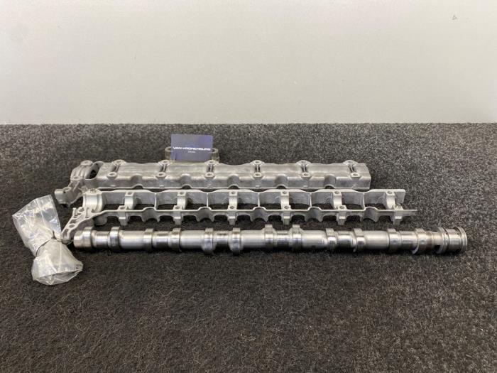 Gebruikte Nokkenas BMW 3 serie (E92) 335i 24V Performance Power Kit Prijs € 300,00 Inclusief btw aangeboden door Van Kronenburg Engines