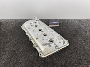 Gebruikte Kleppendeksel Audi S4 Avant (B7) S4 4.2 V8 40V Prijs € 75,00 Inclusief btw aangeboden door Van Kronenburg Engines