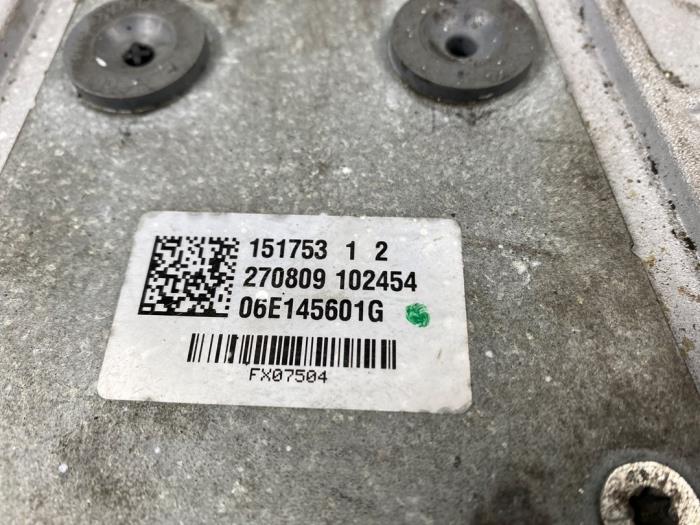 Compressor van een Audi S5 (8T3) S5 3.0 TFSI V6 24V 2015