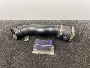 Gebruikte Intercooler Buis Audi RS 3 Sportback (8VA/8VF) 2.5 TFSI 20V Quattro Performance Prijs € 50,00 Inclusief btw aangeboden door Van Kronenburg Engines