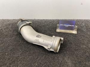 Gebruikte Intercooler Buis Mercedes S (W220) 6.0 S-65L AMG V12 36V Prijs € 35,01 Inclusief btw aangeboden door Van Kronenburg Engines